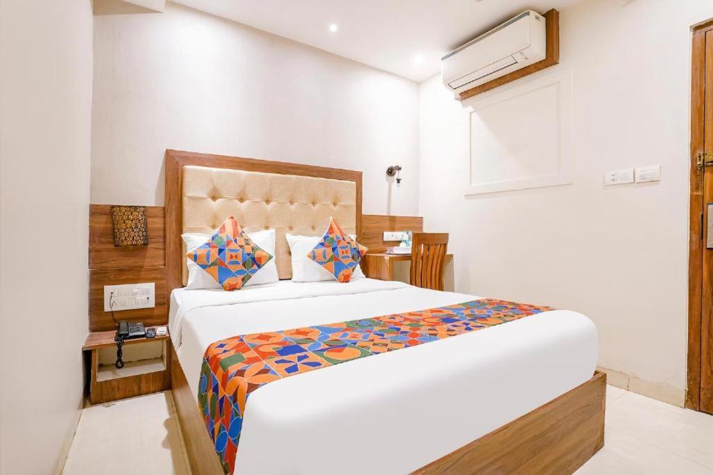 Hotel Amber Palace 데라둔 외부 사진